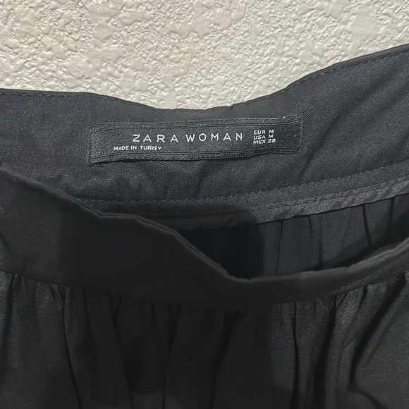 Zara black midi skirt - Picture 3 of 3
